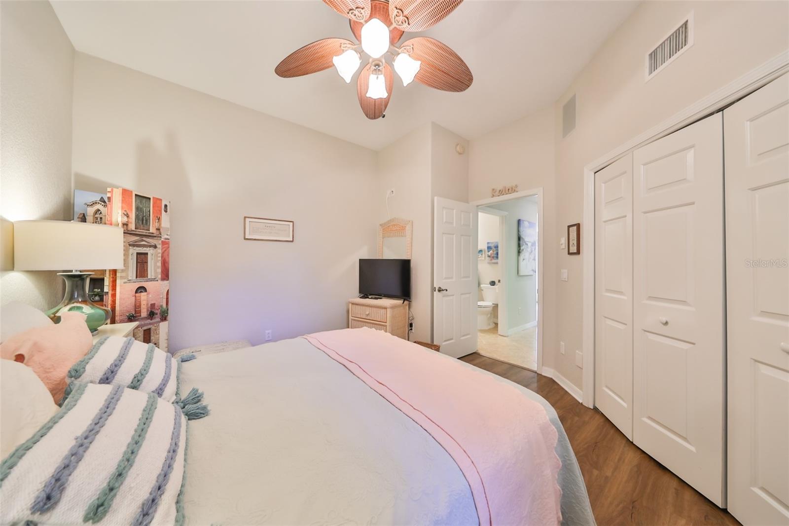 This room also has the high ceilings and large closet.  Your guests may never leave.