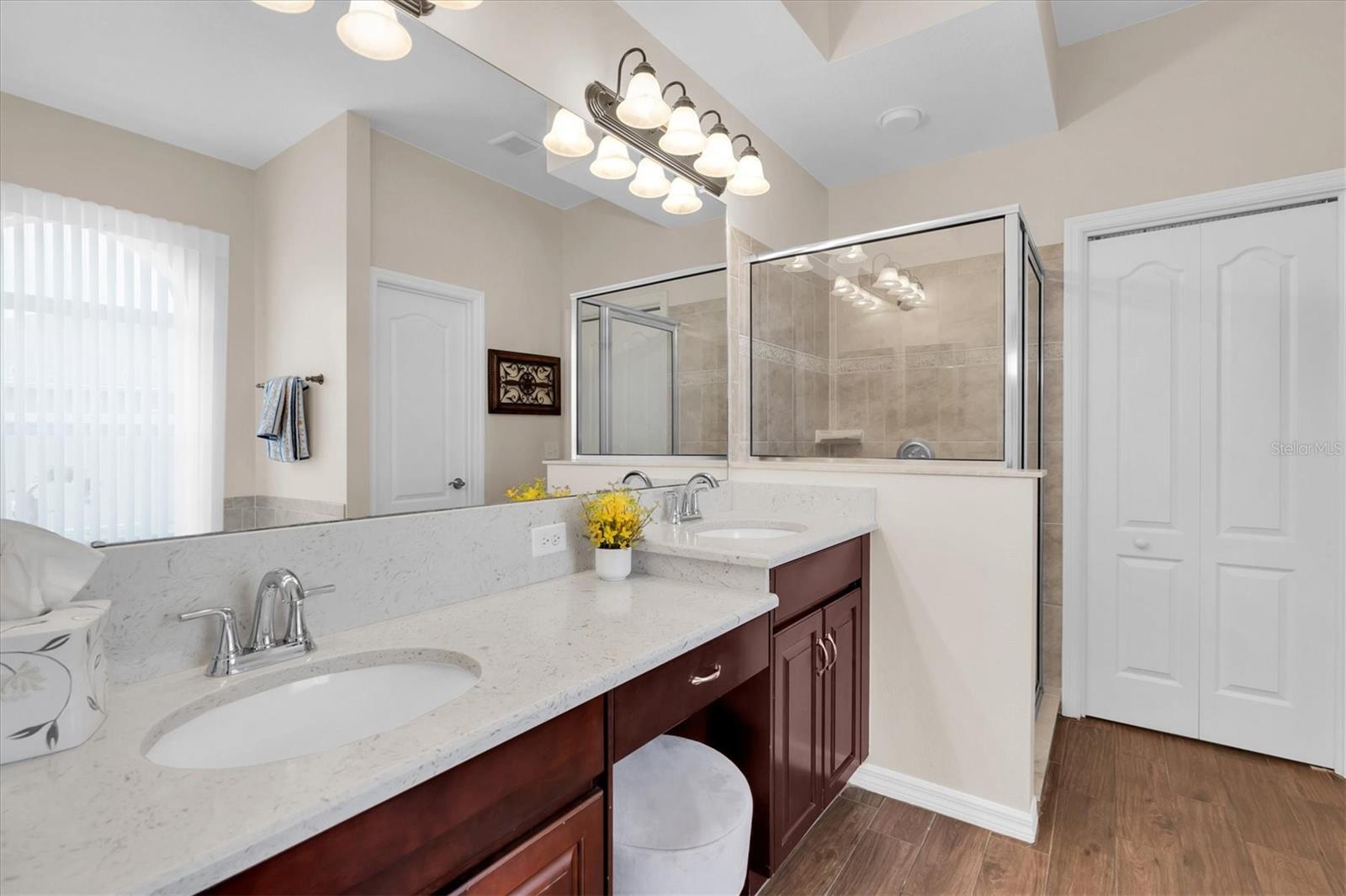 Primary En Suite with Dual Sinks