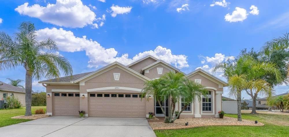 Front of Home with 3 Car Garage