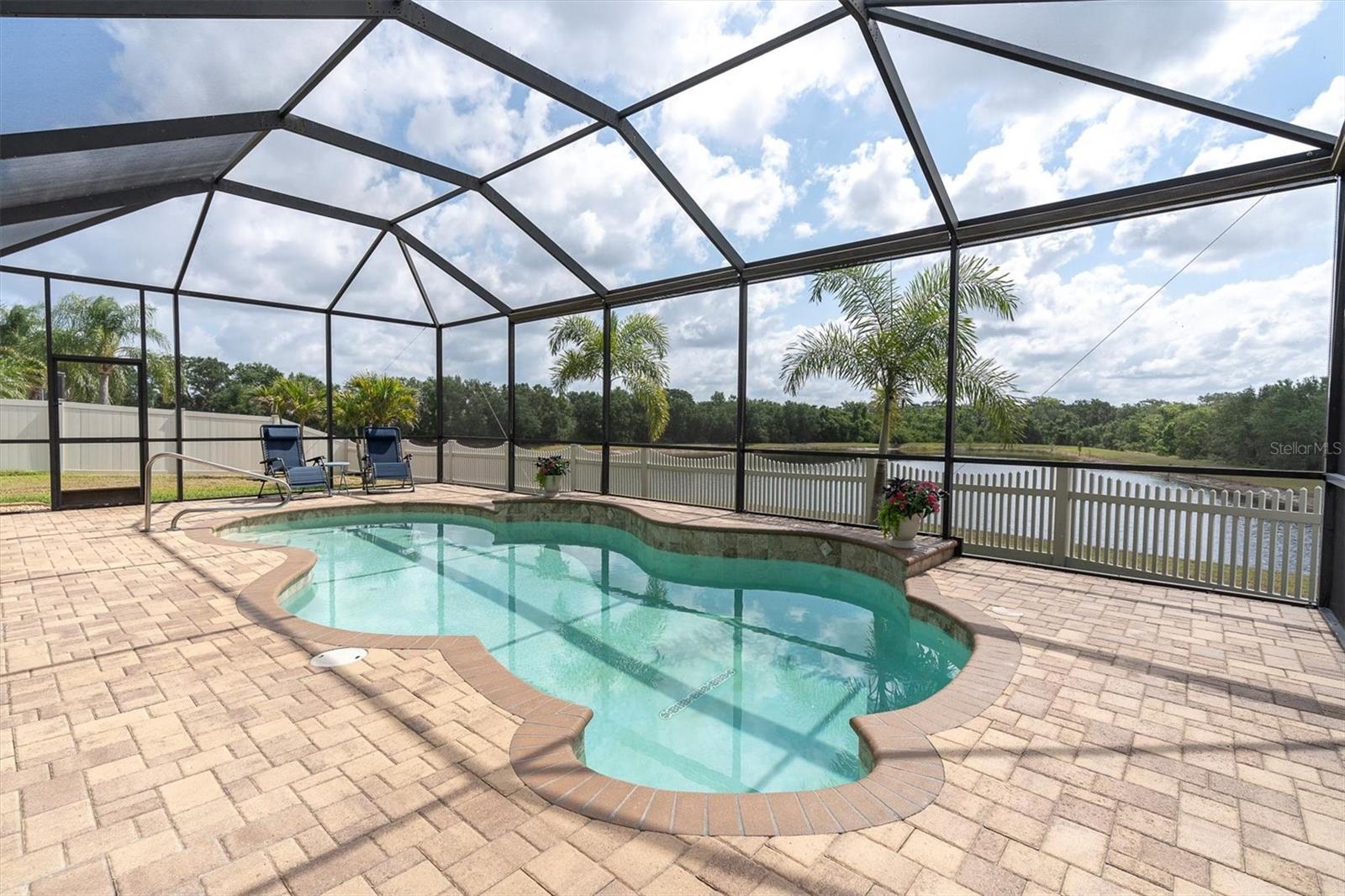 Private Pool with Waterview