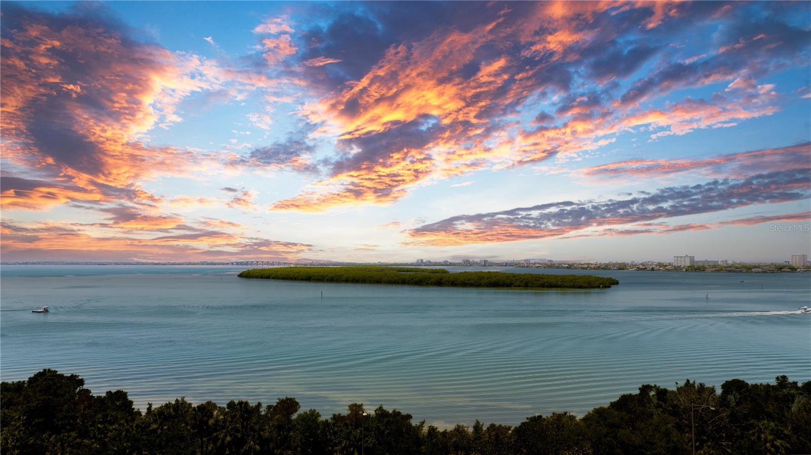 Ever-changing views of the stunning sunset, every evening from the comfort of your sofa.