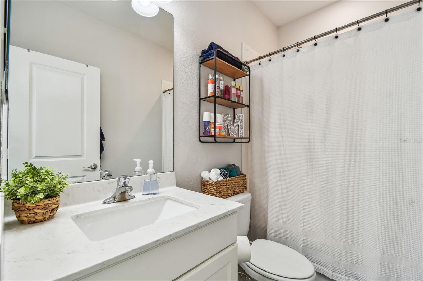 En-suite bathroom for bedroom 2