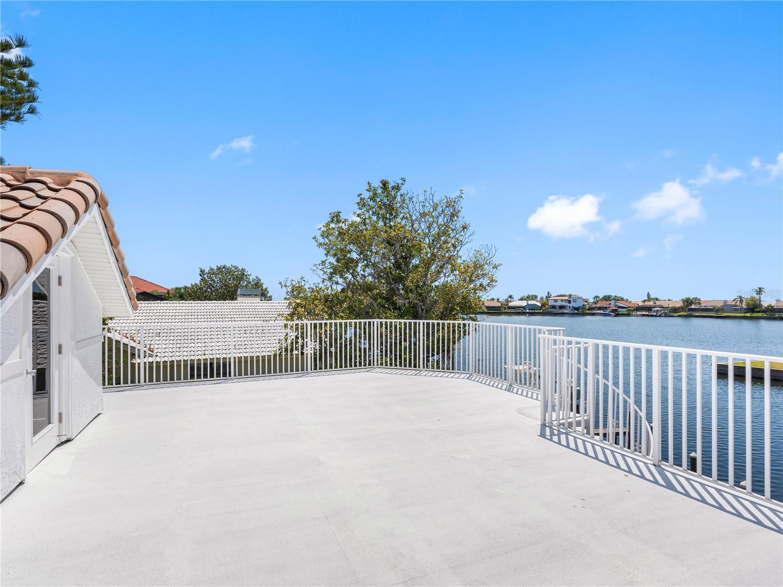 Rooftop deck