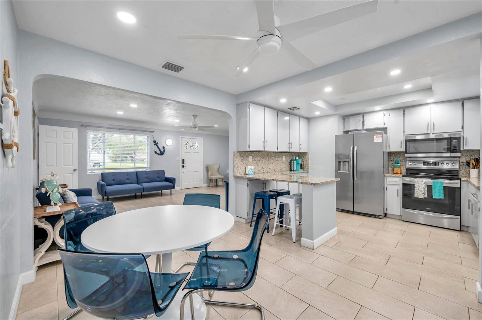 Dining/Kitchen Combo