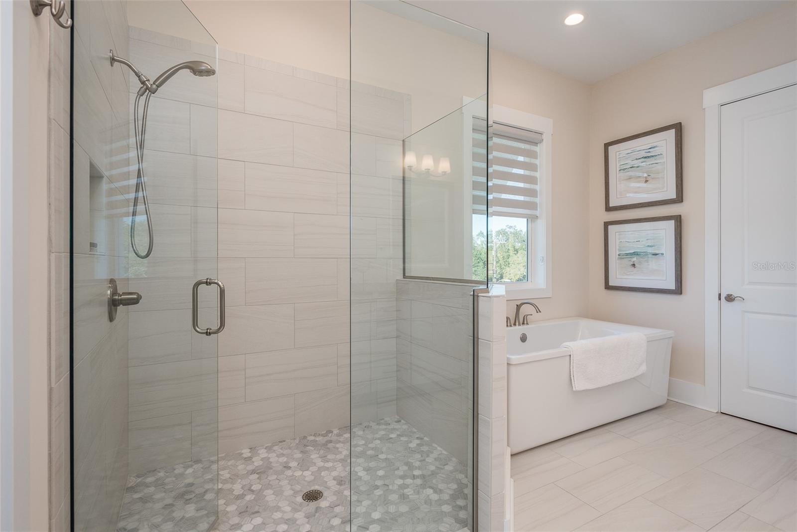 PREVIOUS COMPLETED PROJECT FOR EXAMPLE OF FINISHES. AND CONSTRUCTION QUALITY.
