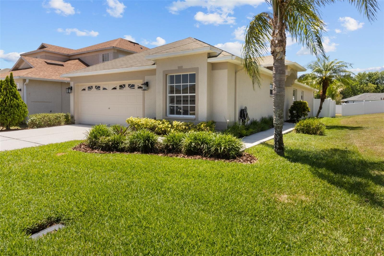 Spacious open concept 3 bedroom, 2 bath home with 2 car garage. Well maintained!