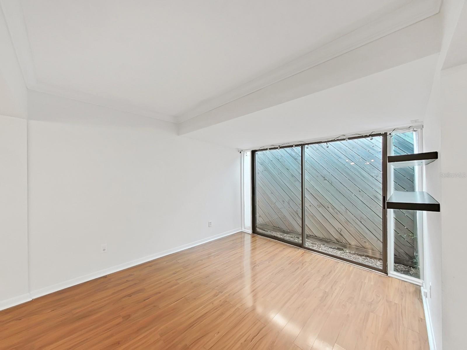 Bonus Room with flexibility for use: Office, hobby room, sitting room... so many options!