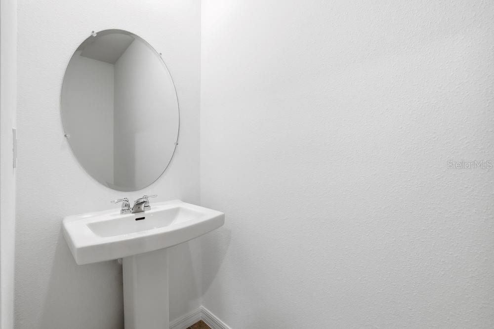 13279 Tropical Breeze ~ Ready Now