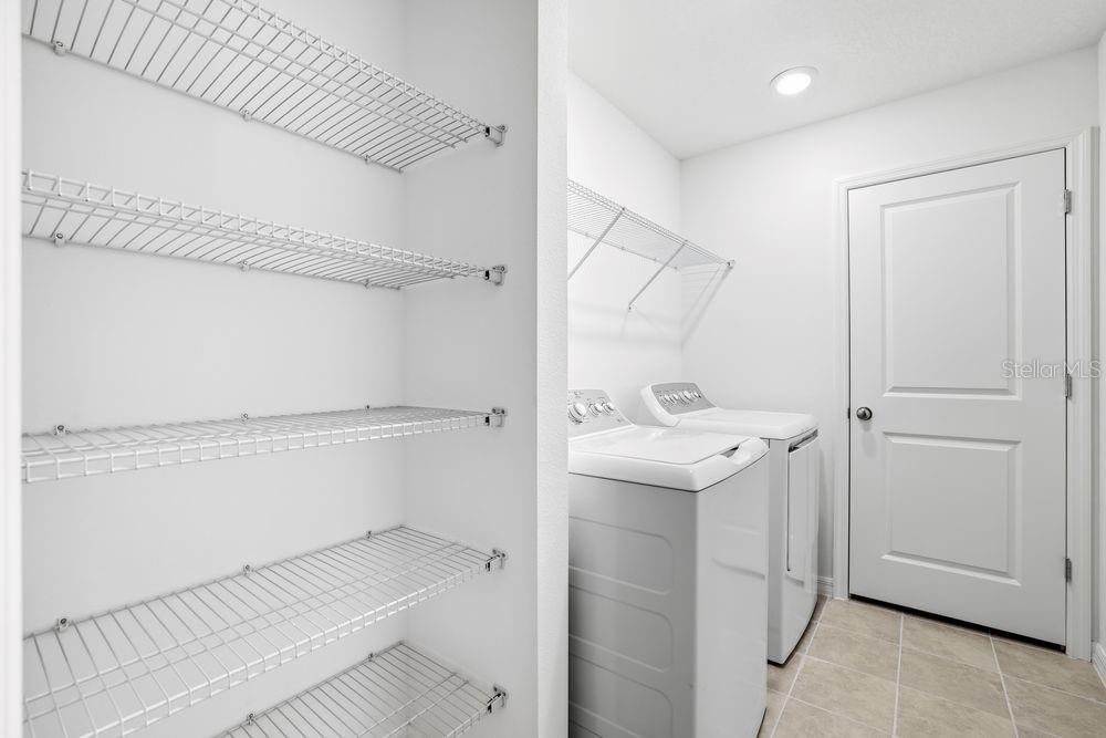 13279 Tropical Breeze ~ Ready Now