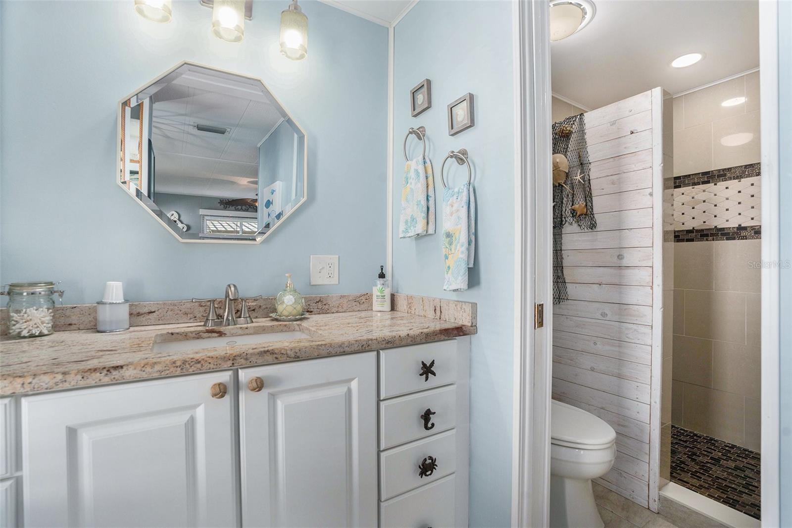 2133 Oahu Drive, Holiday FL 34691 - Lake Conley - Primary Bath