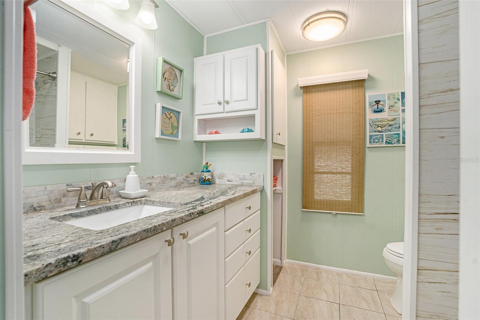 2133 Oahu Drive, Holiday FL 34691 - Lake Conley - Bathroom 2