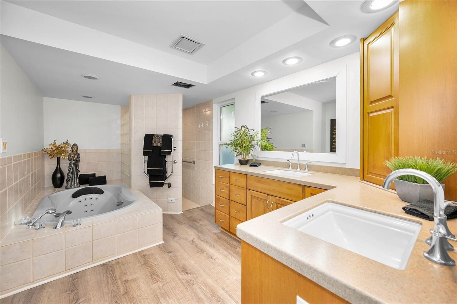 Primary bedroom with ensuite bathroom