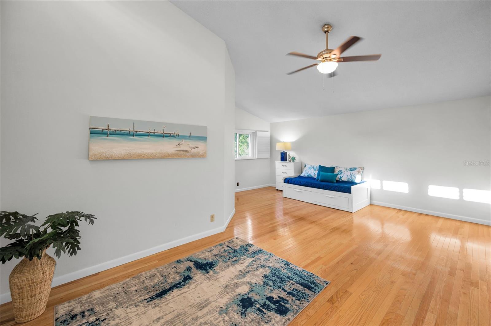 4th bedroom