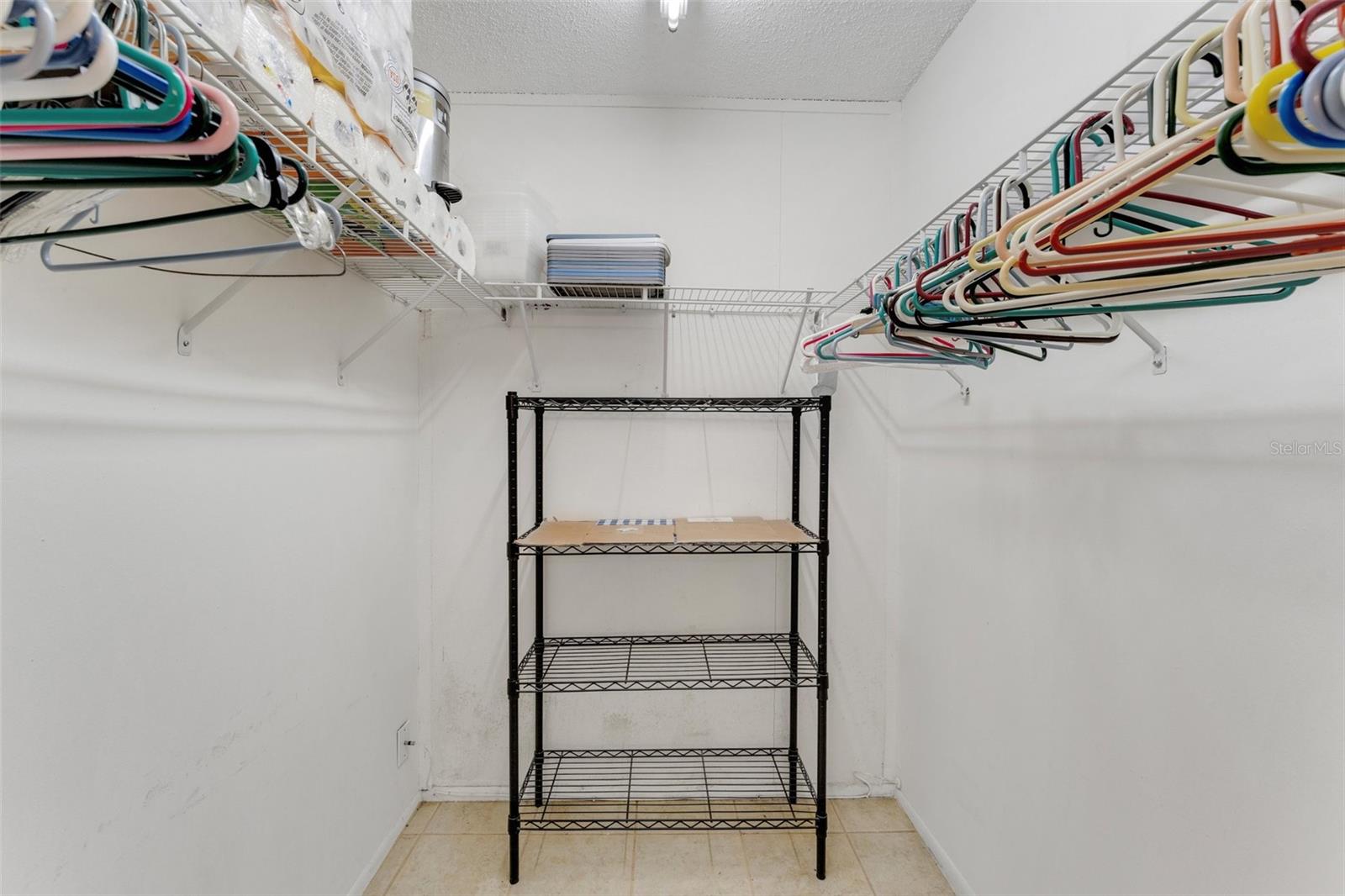 Primary Walk in Closet