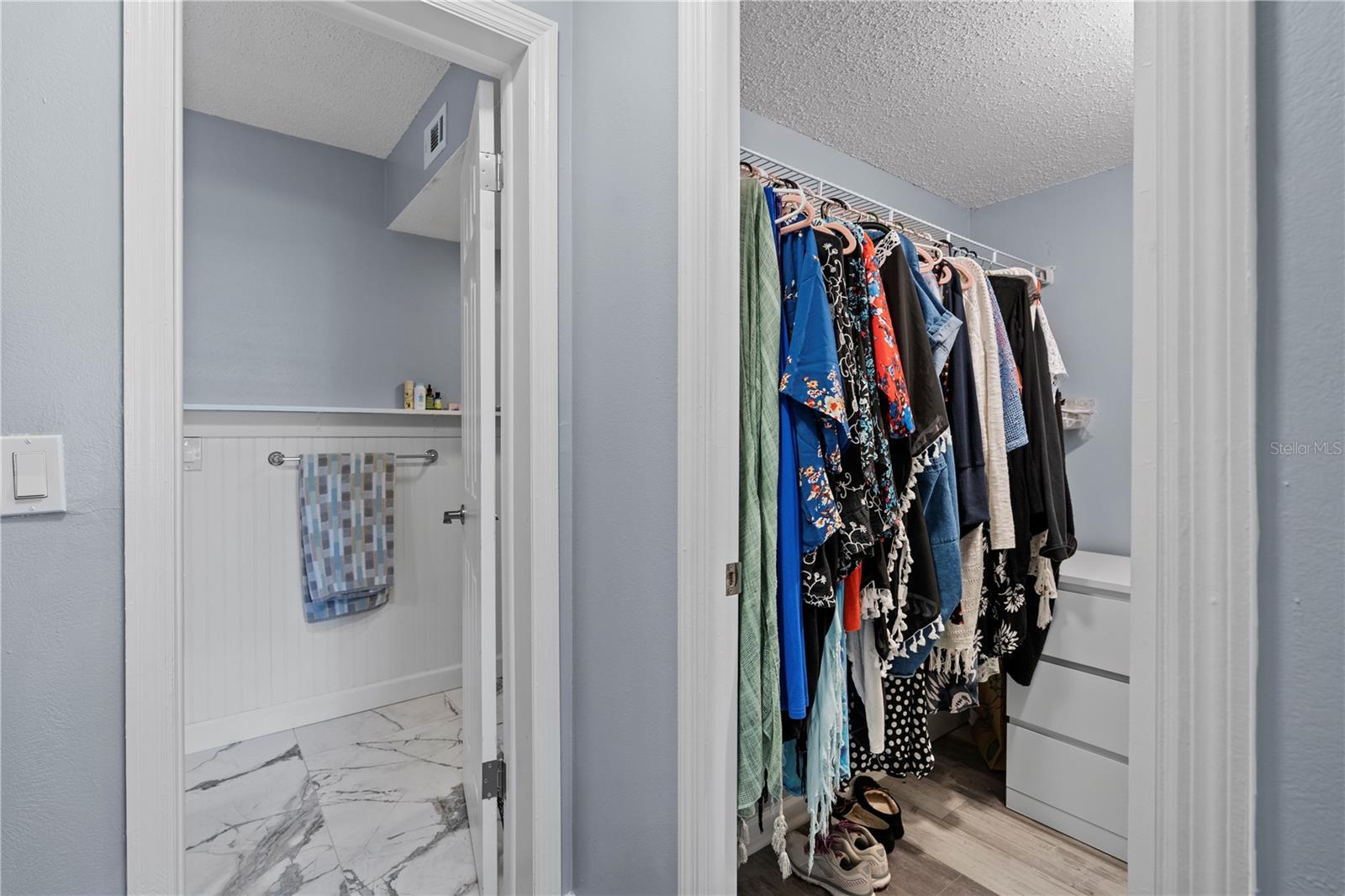 Master Bedroom - Closet