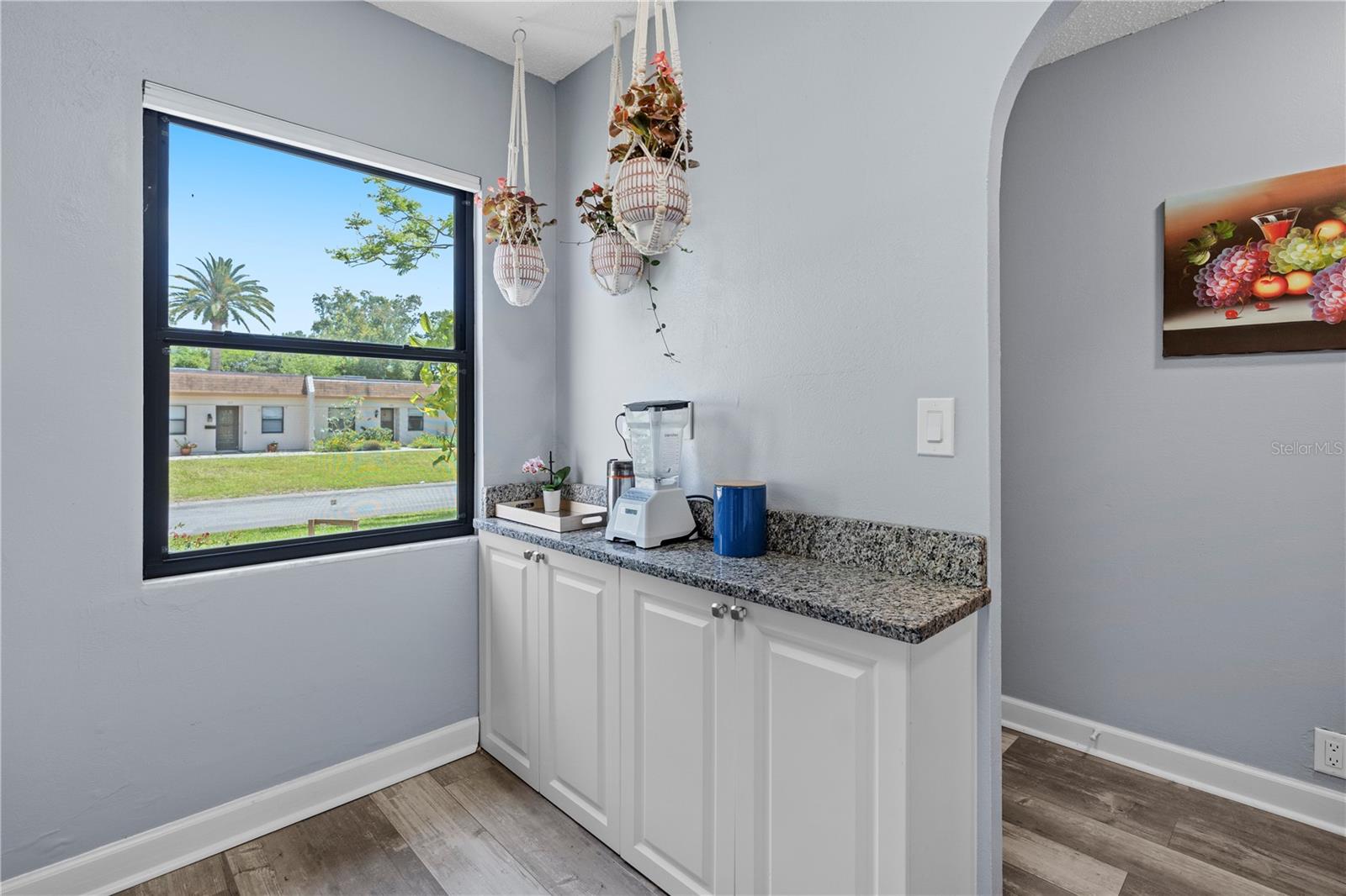 Kitchen - Extra Countertop Space
