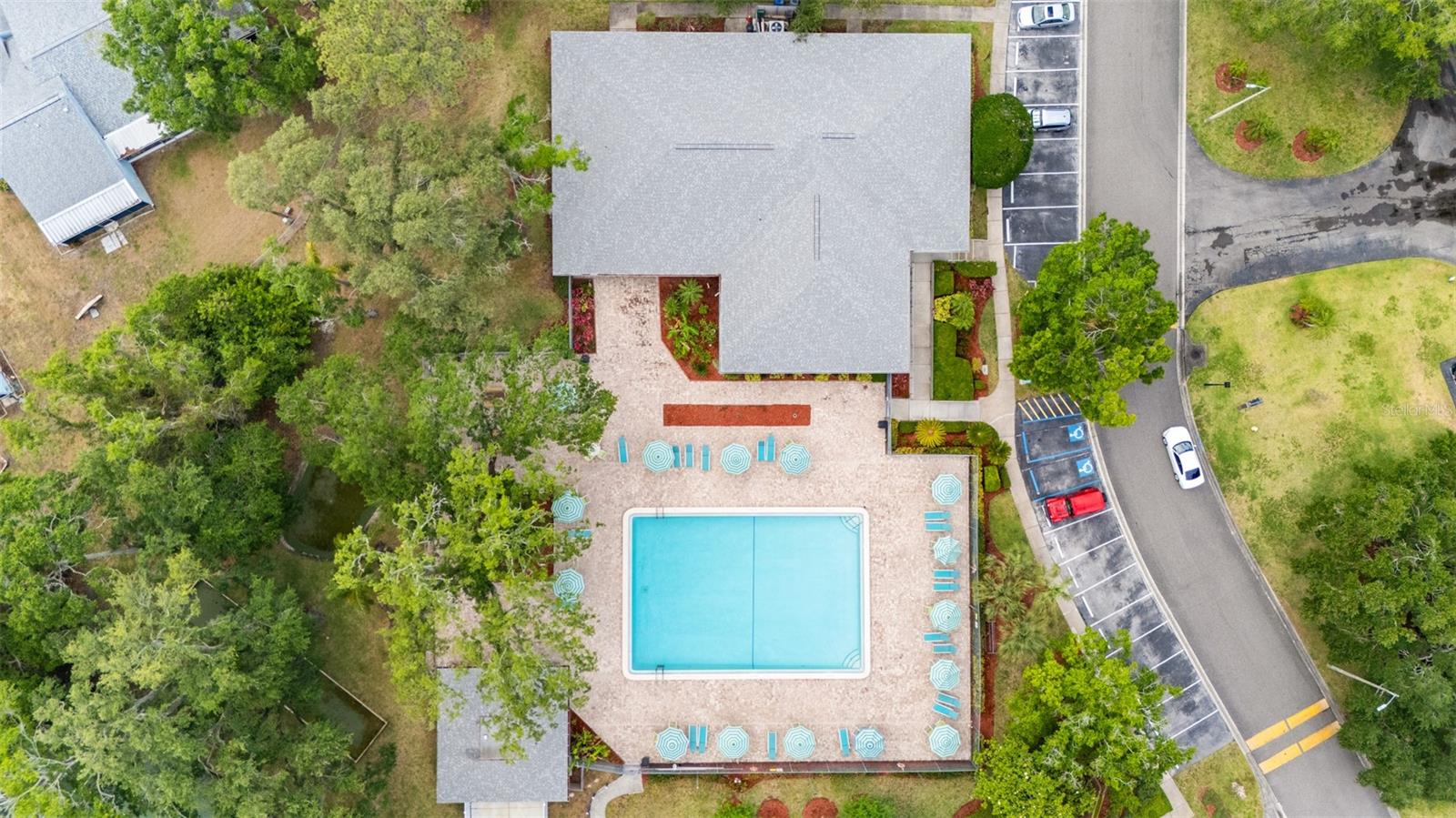 A view from above over the wonderful community pool and clubhouse