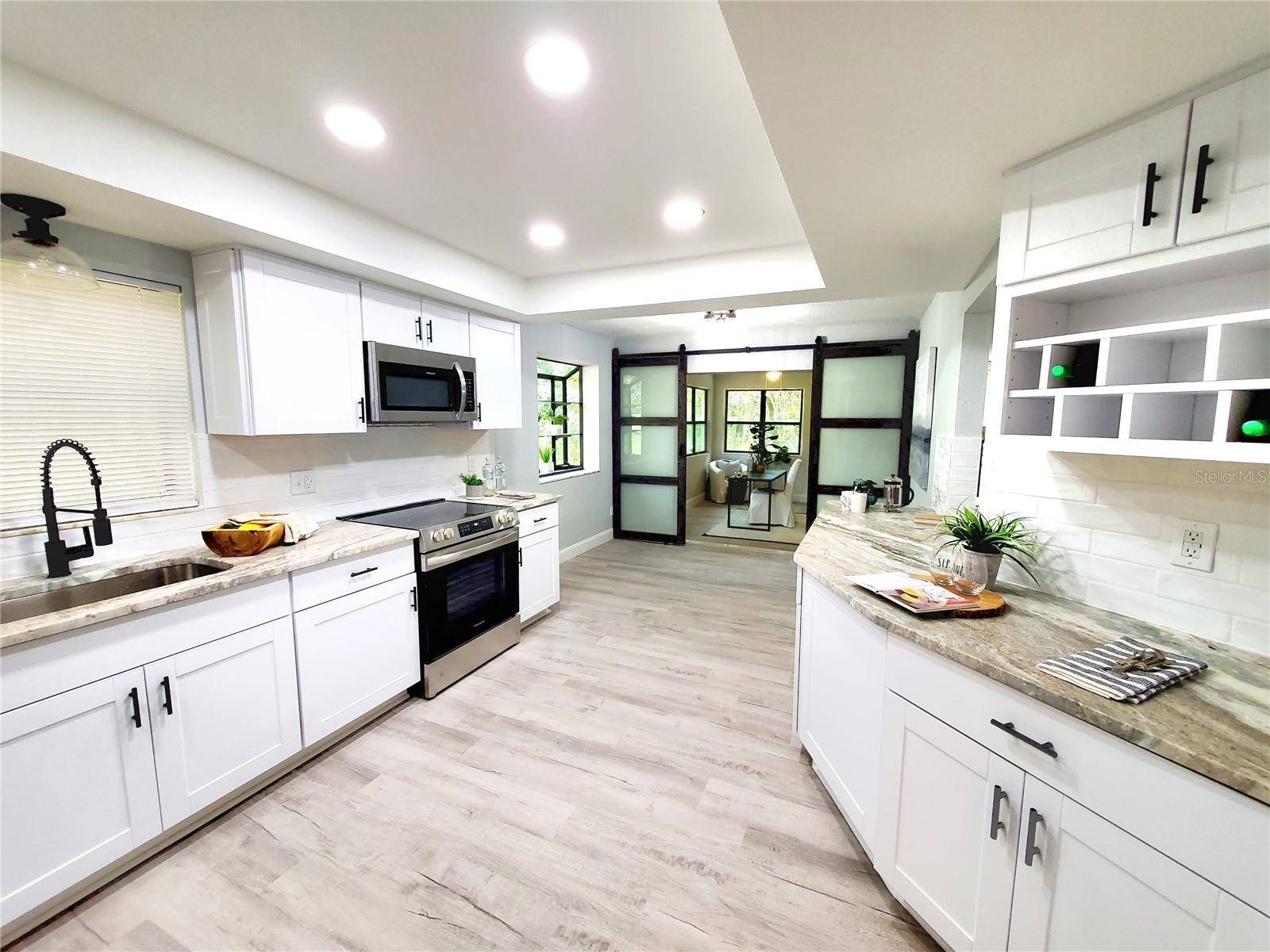 KITCHEN