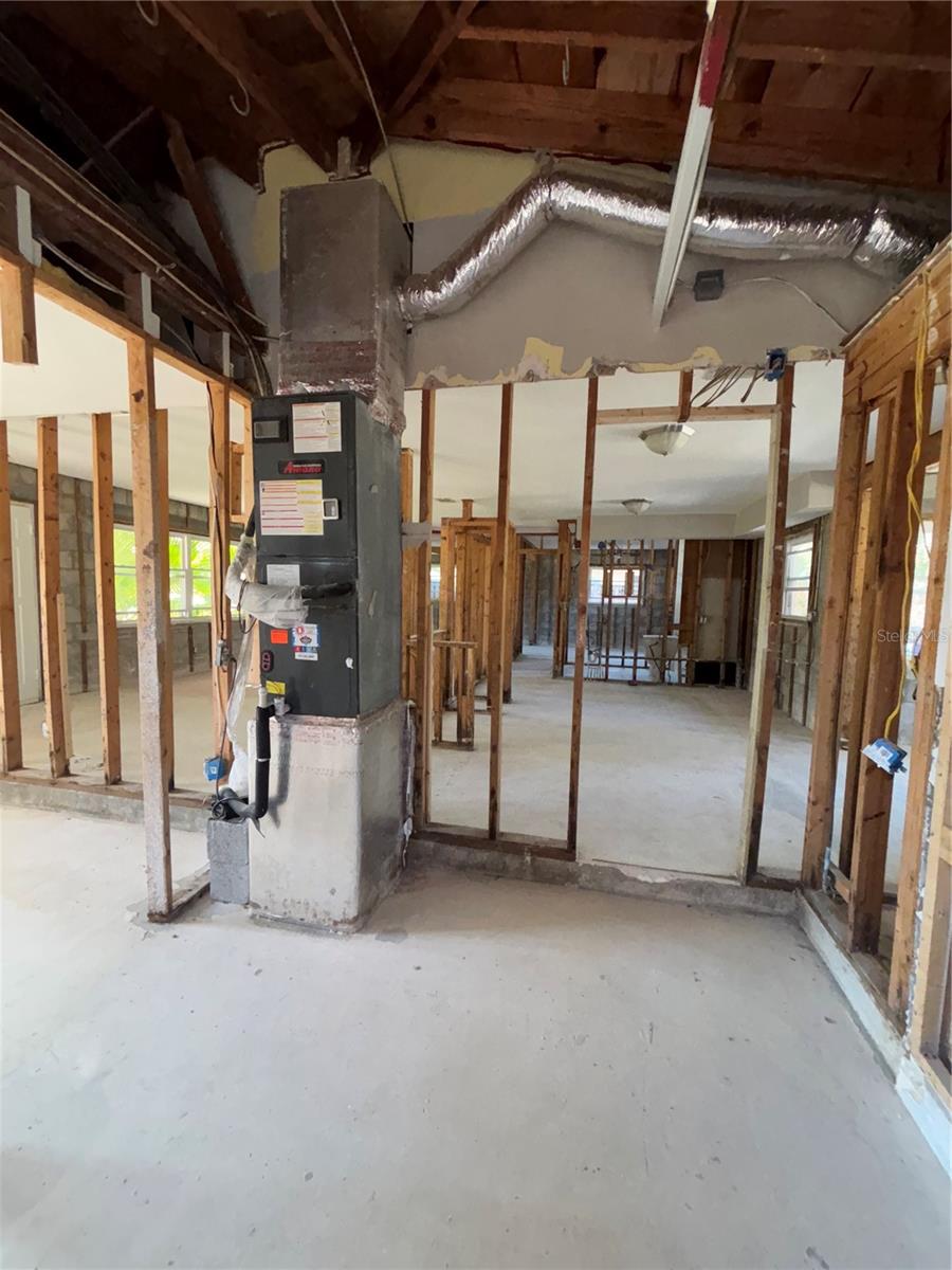 Air Conditioner and llaundry room