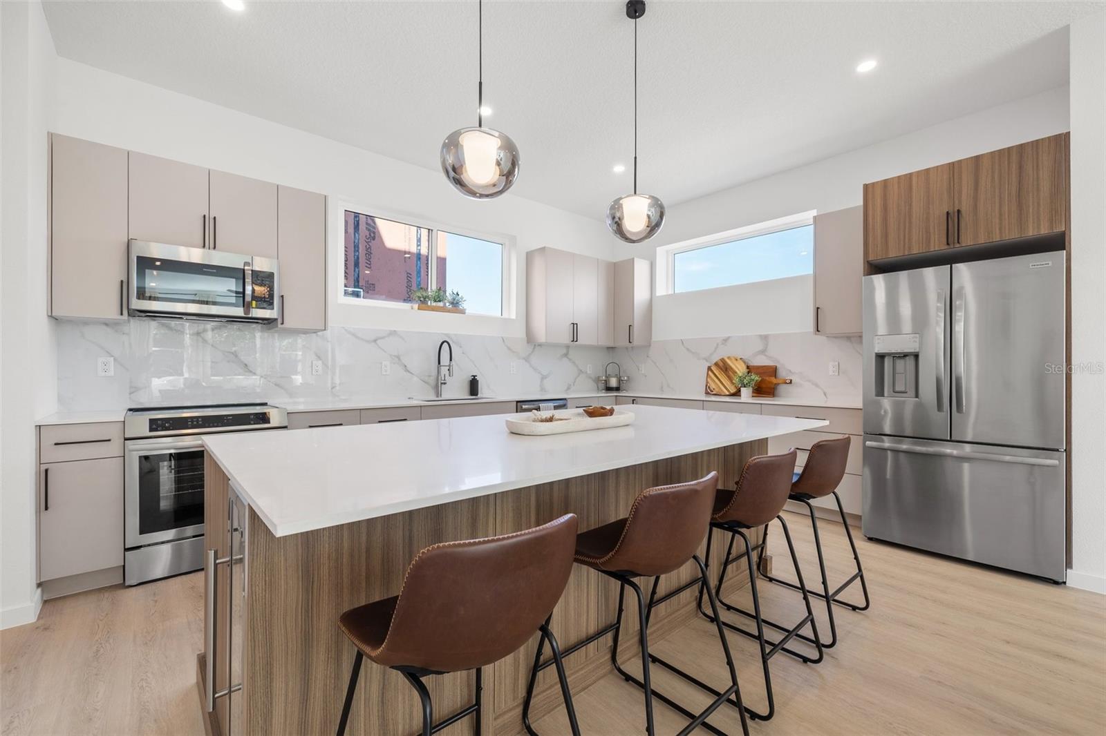 Contemporary kitchen with 8ft island.
