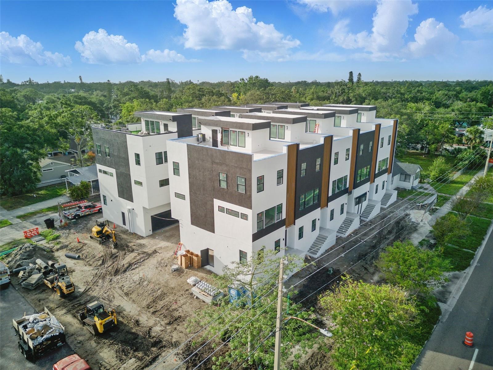 Make 4th St Gardens your next home!