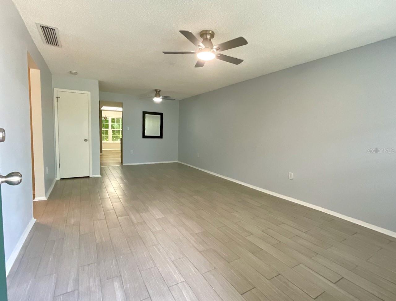 3-Entering the front door