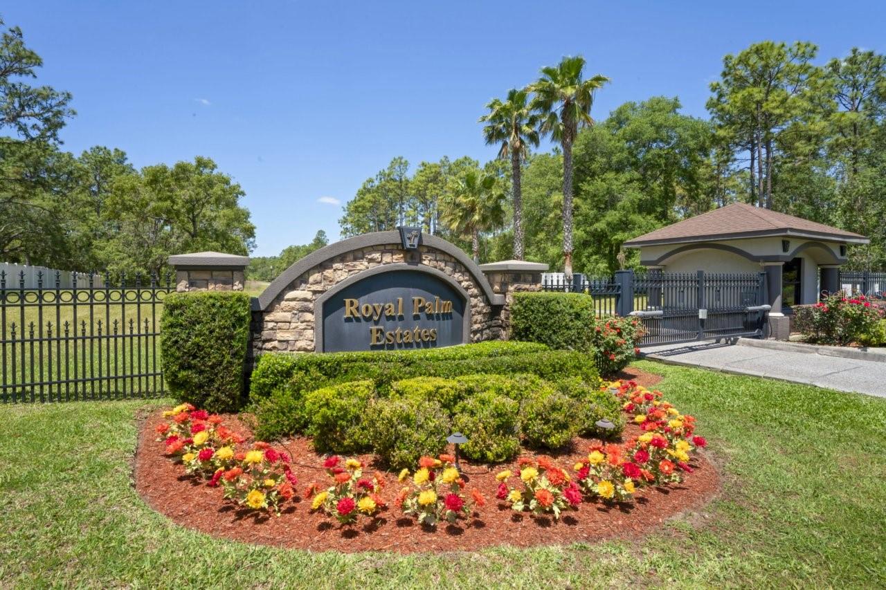 Entrance to Royal Palm Estates