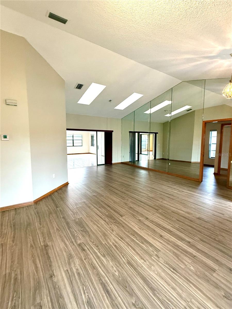 Living Room/Dining Room
