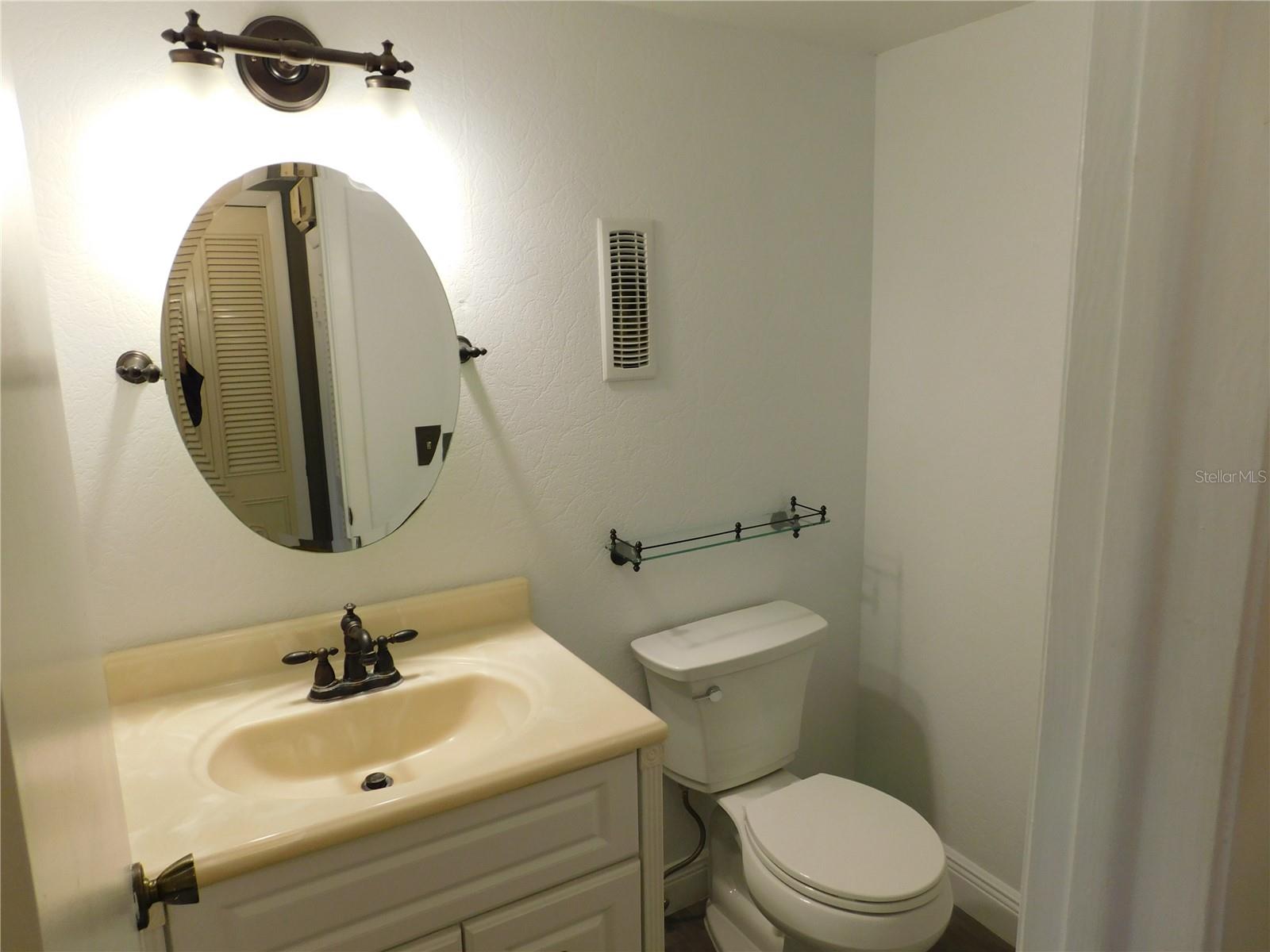 1/2 Bath, Engineer Hardwood