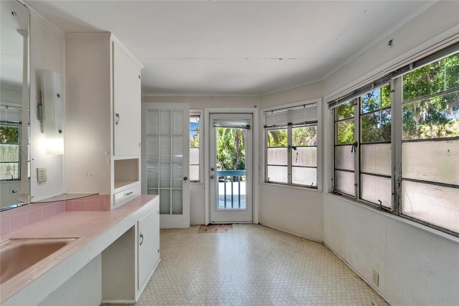 Upstairs Bath 2