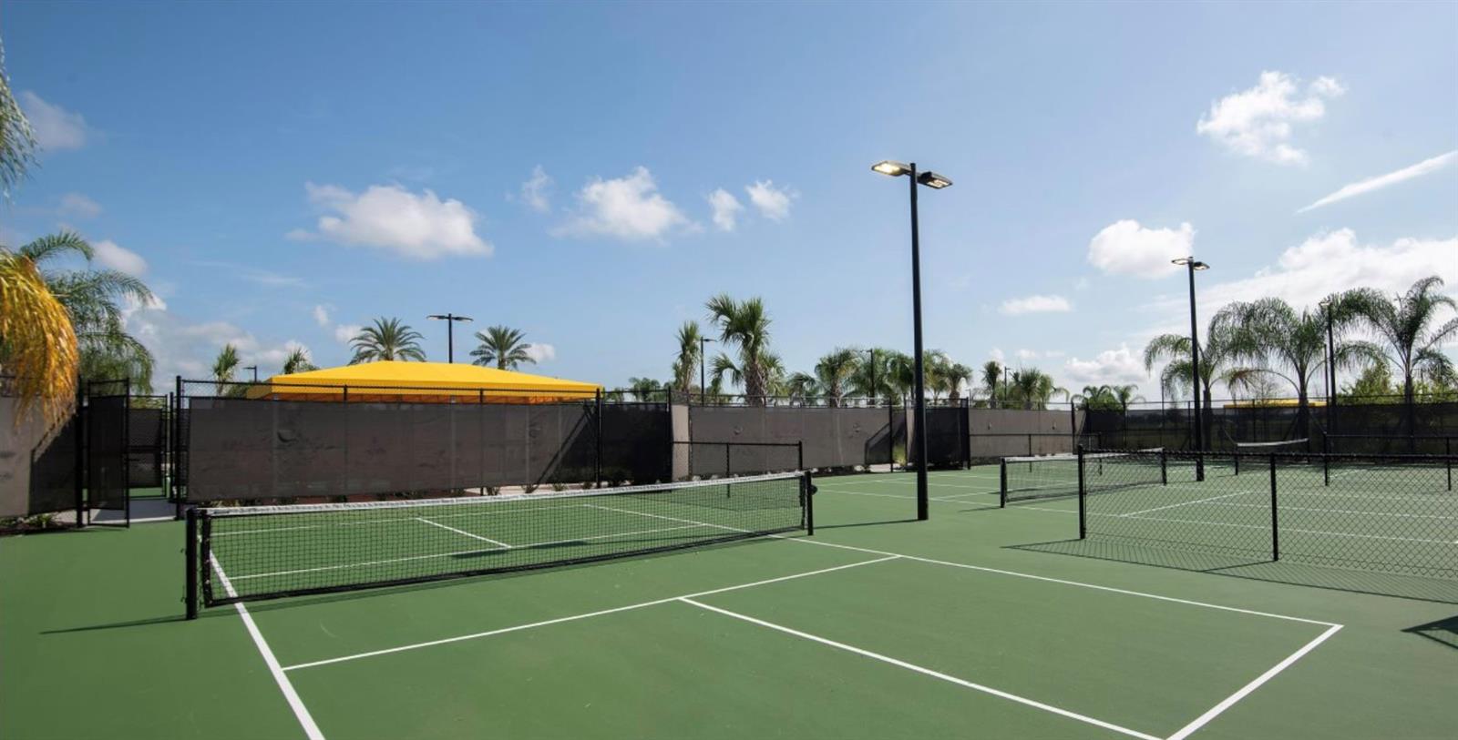 Medley Tennis Courts
