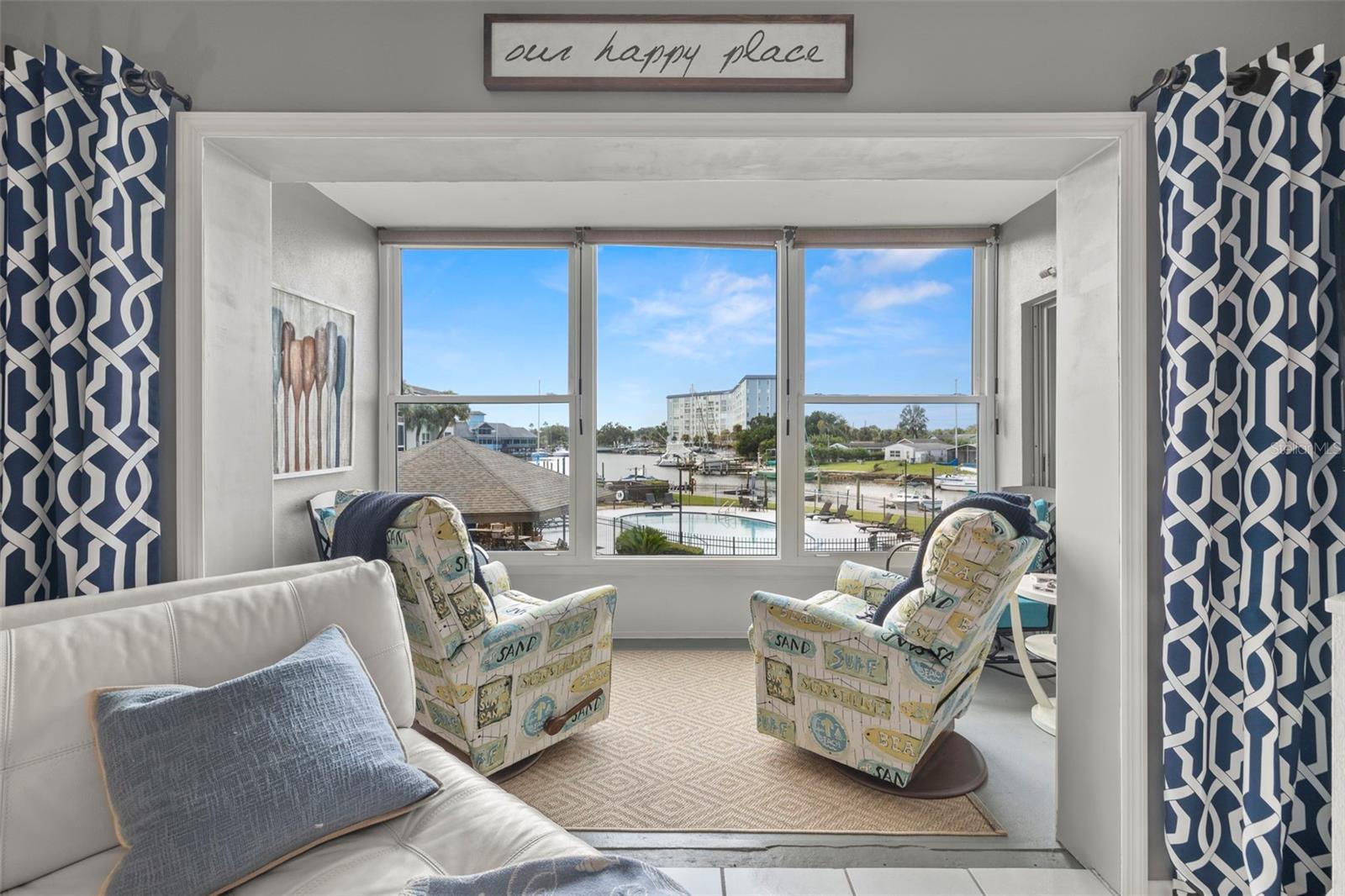 Enjoy the picturesque view with your morning cup of coffee or evening glass of wine!
