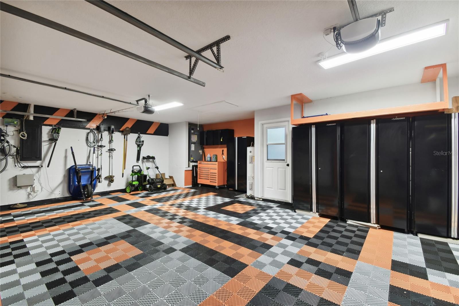 3 car garage