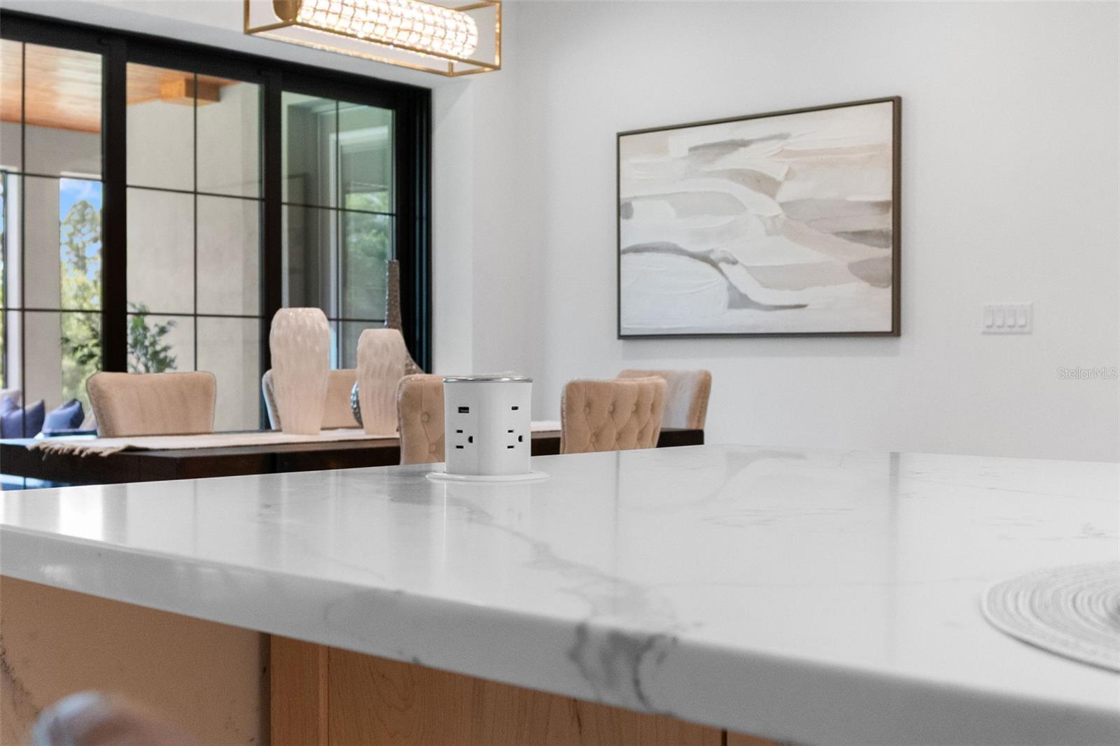 Wireless Charging and Power Center Built Into Both Islands