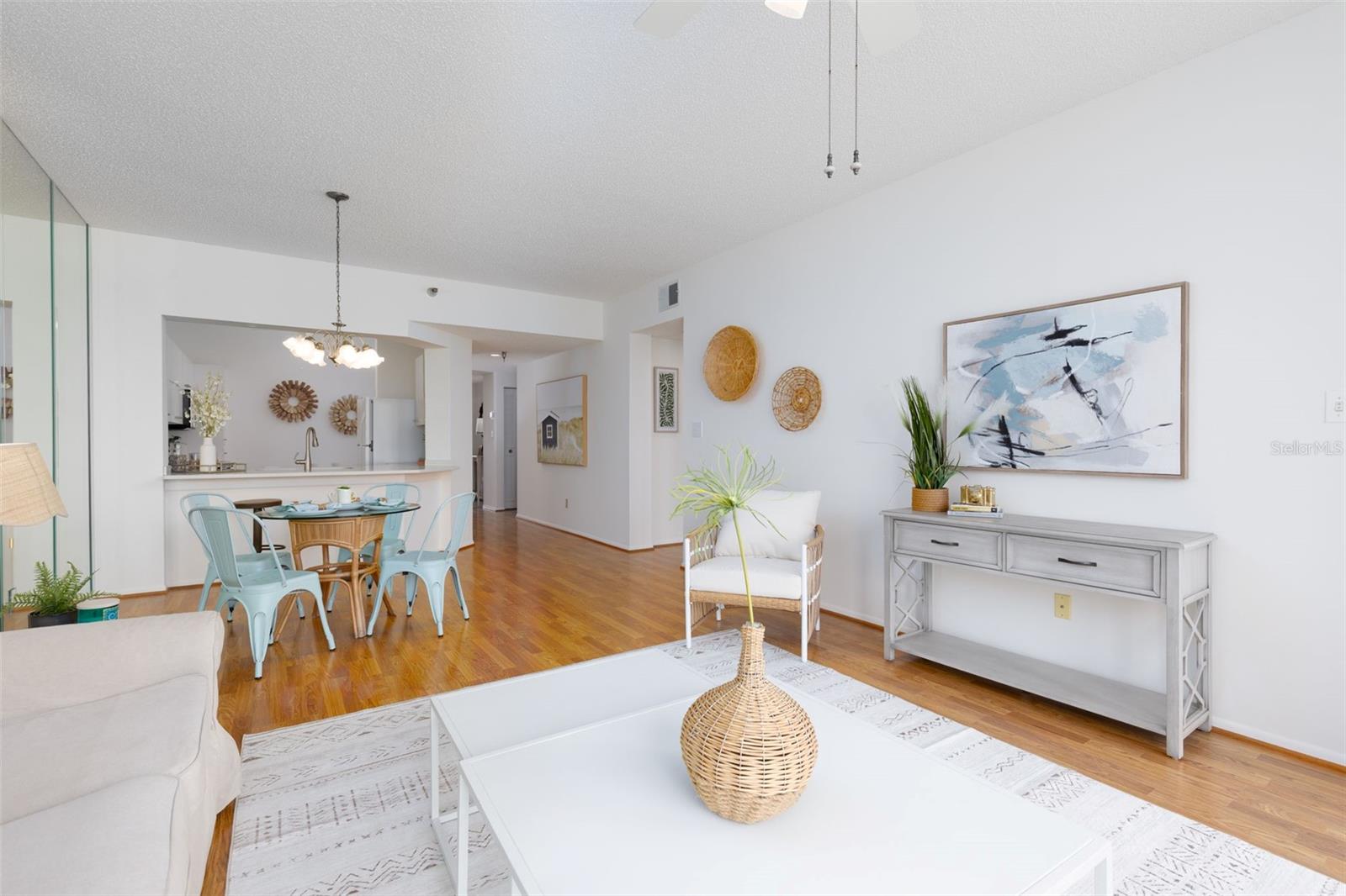 Living / Dining Room looking into Kitchen