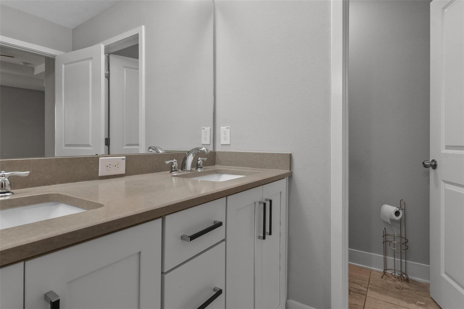 Primary water closet