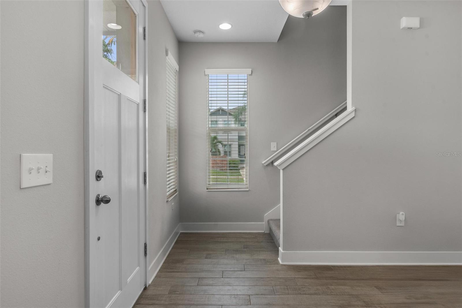 Front entrance foyer