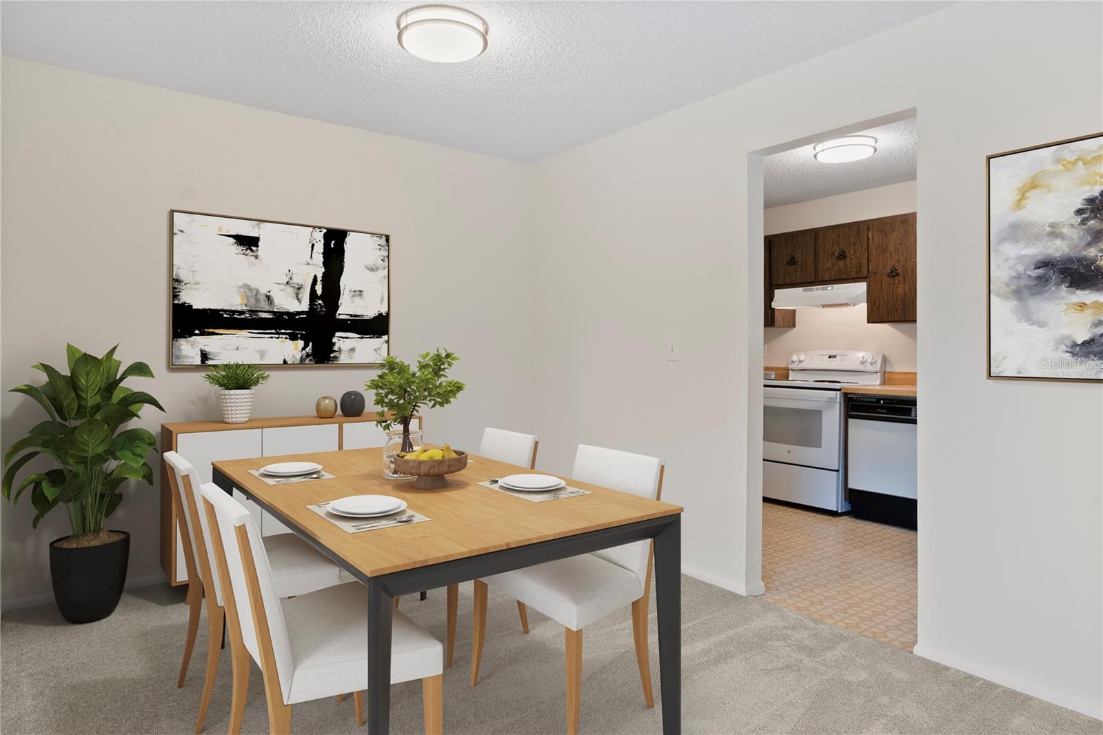 Virtually staged dining room