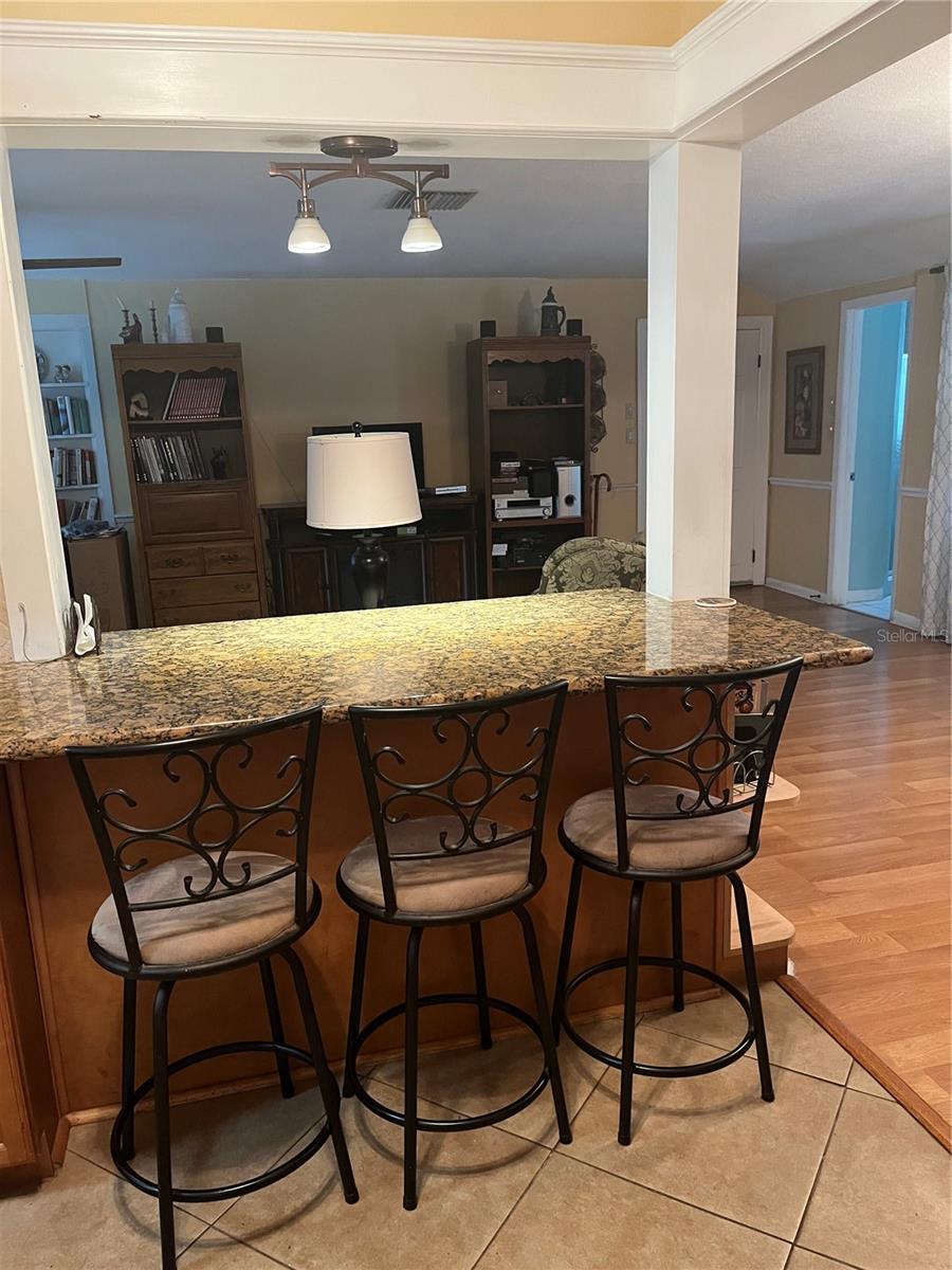 breakfast bar