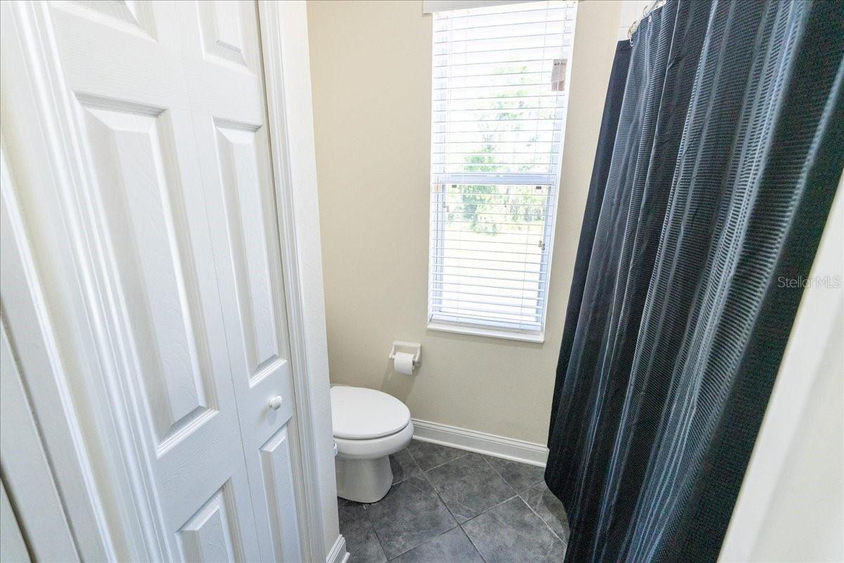 Fourth bathroom