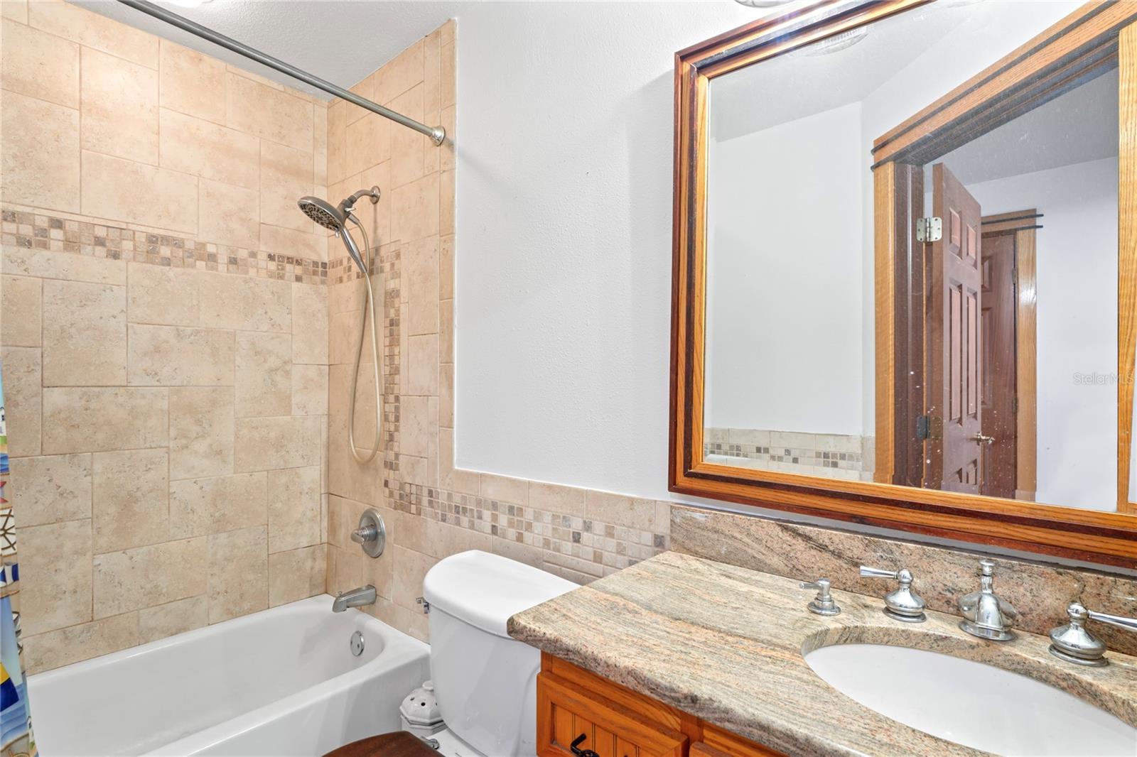 2nd Bathroom
