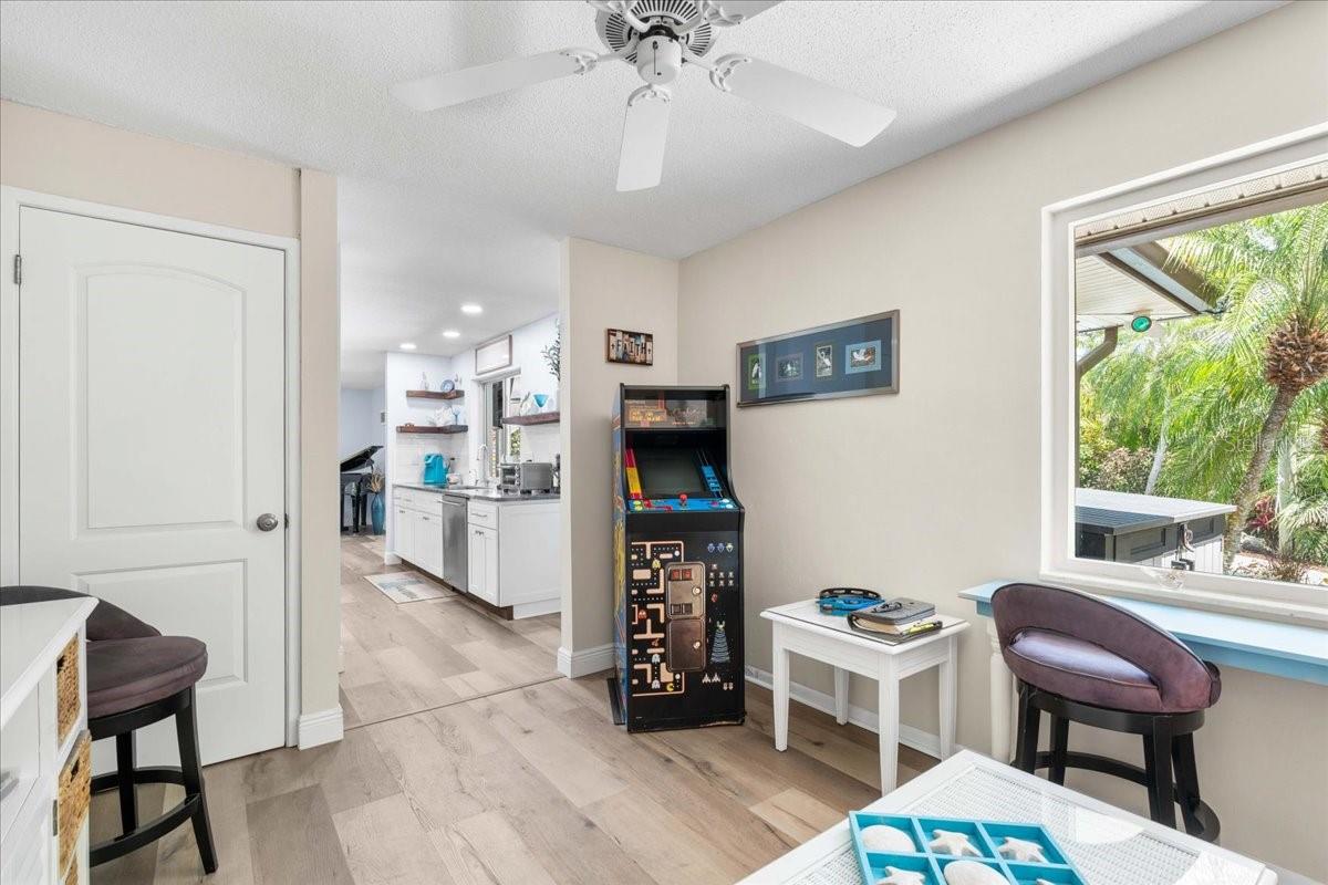 Third bedroom or office space
