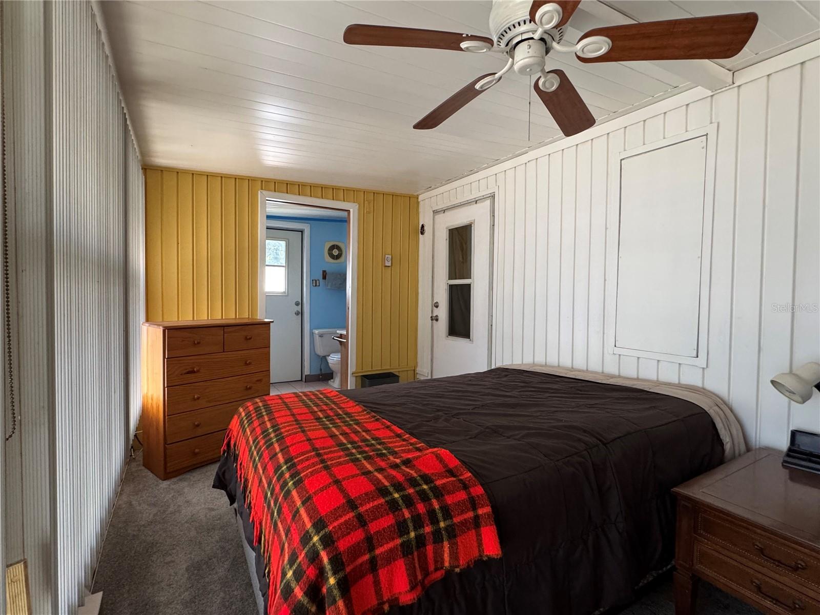 Bedroom2