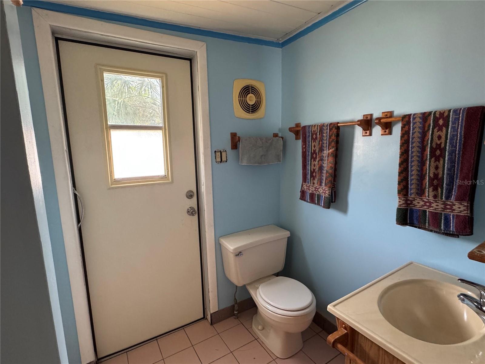 Second Full Bathroom w/closet