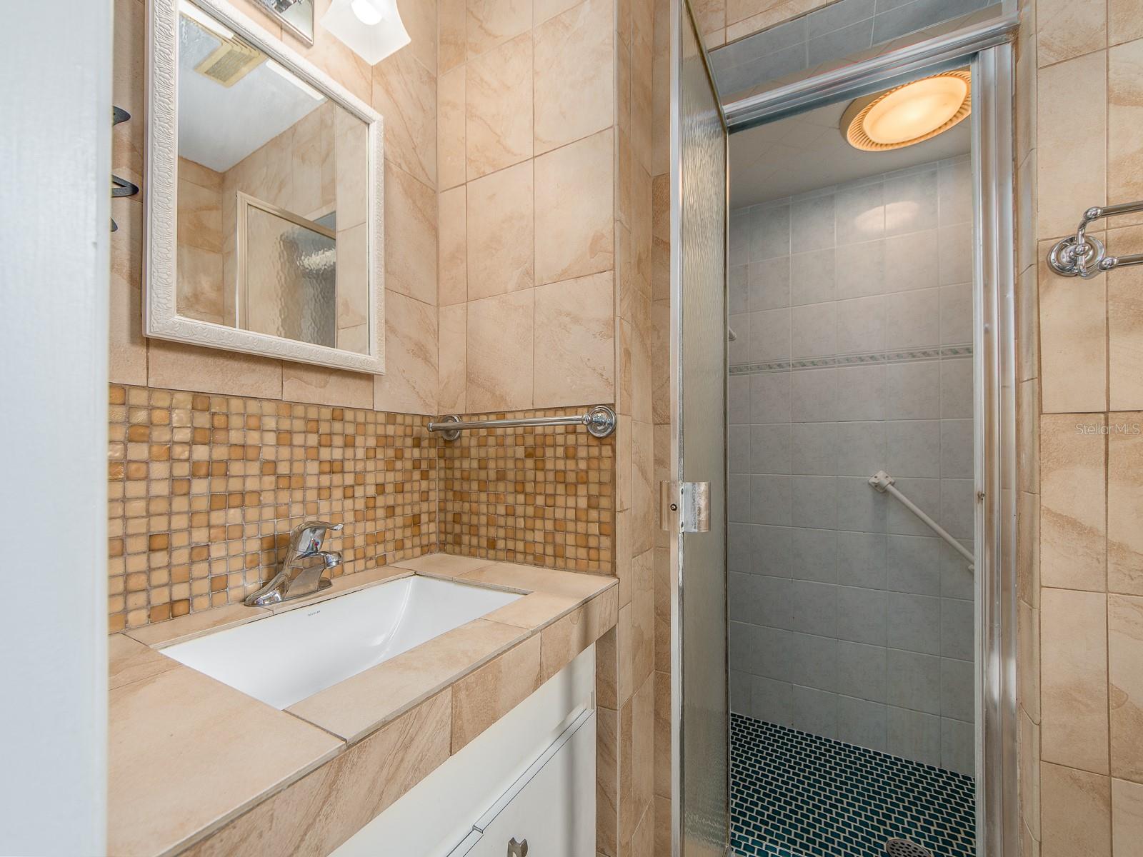 Primary bedroom ensuite bath