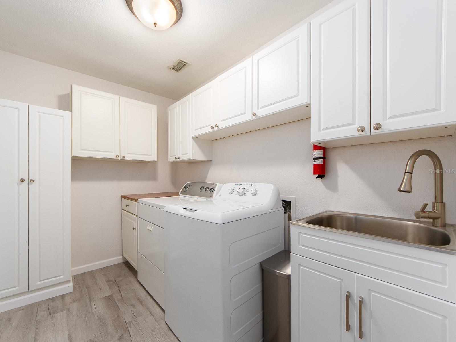 Laundry/utility room