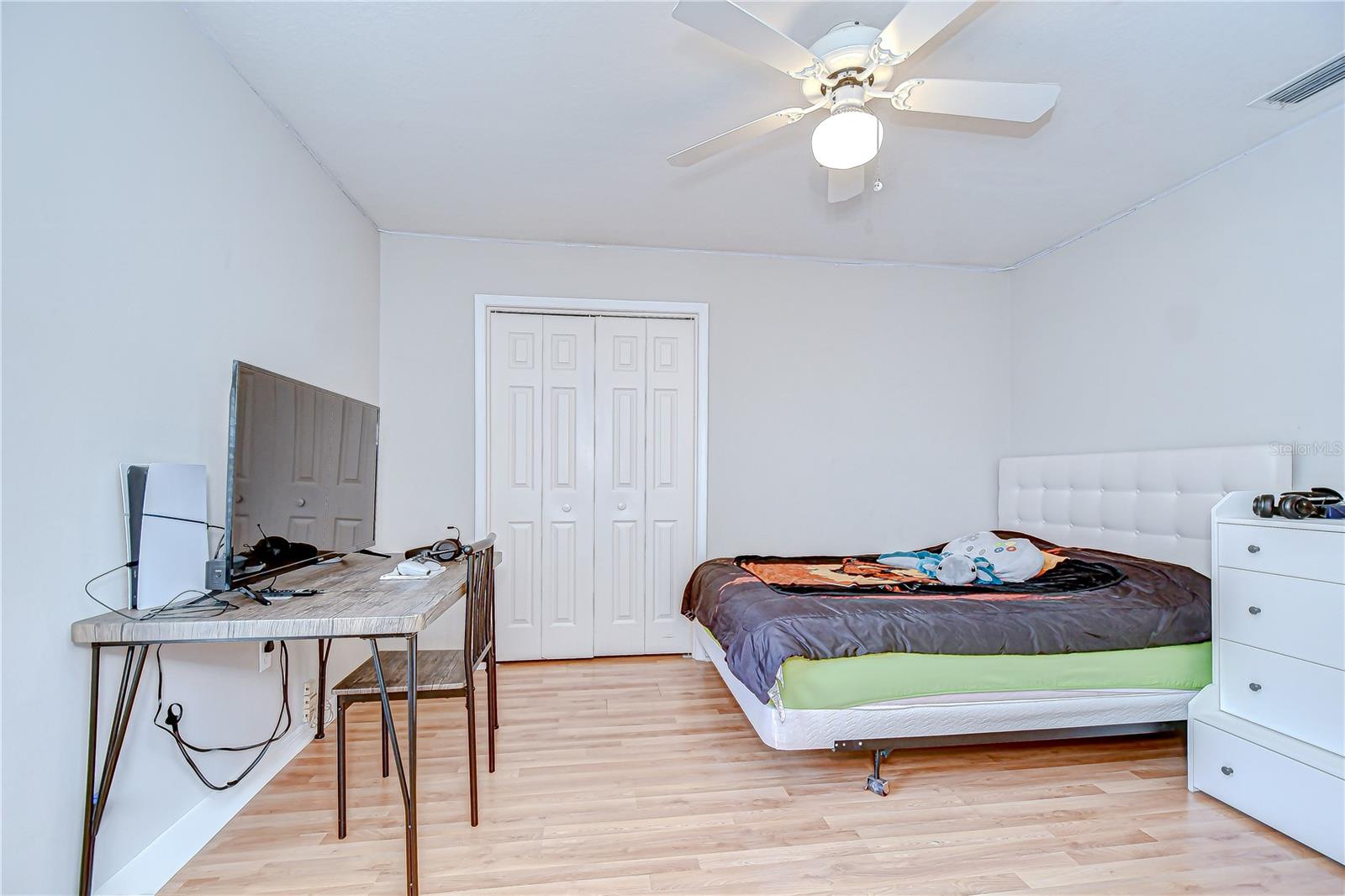 Third bedroom!
