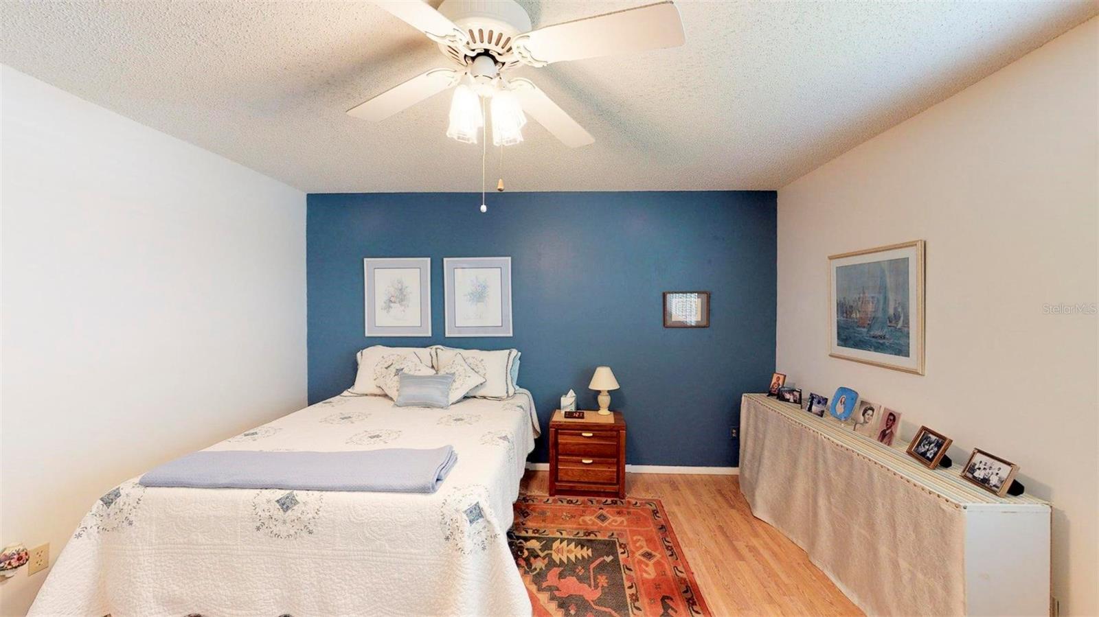Spacious 2nd bedroom