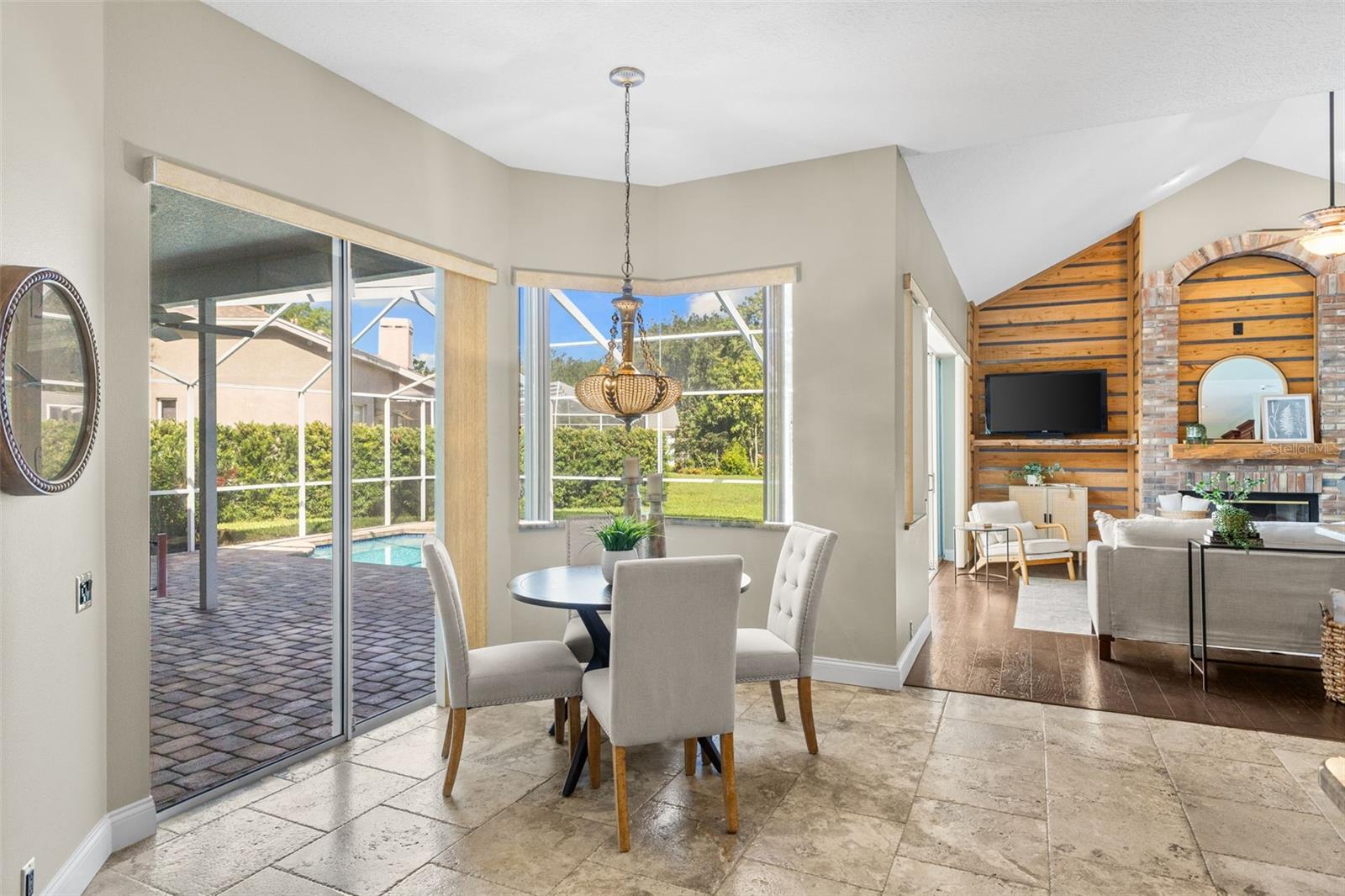 Eat In Kitchen Dining Area