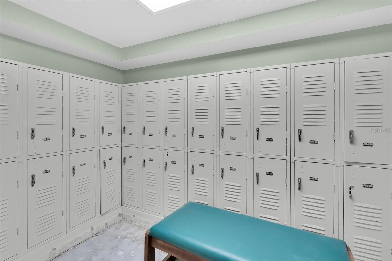 available Lockers  - Men & Ladies Spa